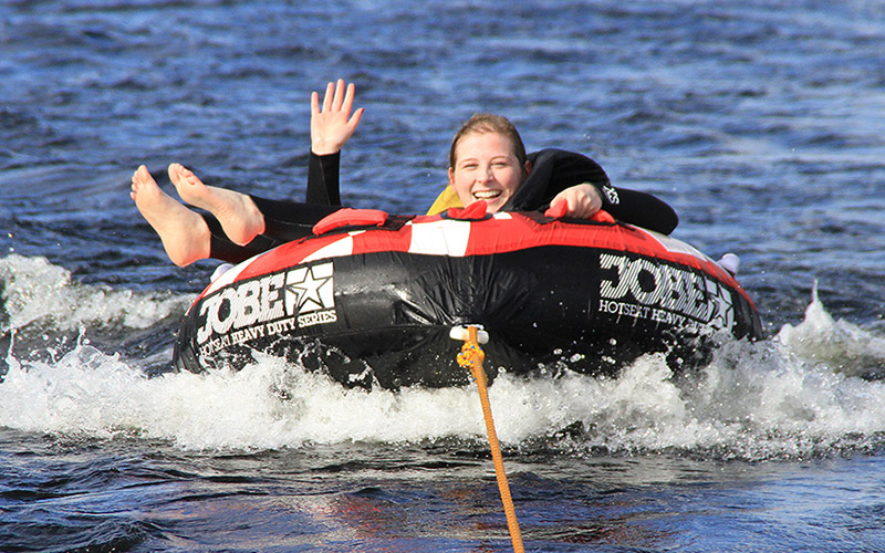 WATER SPORTS: Ringo Ride on Loch Lomond