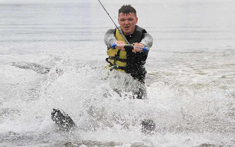 WATER SPORTS: Water-Ski